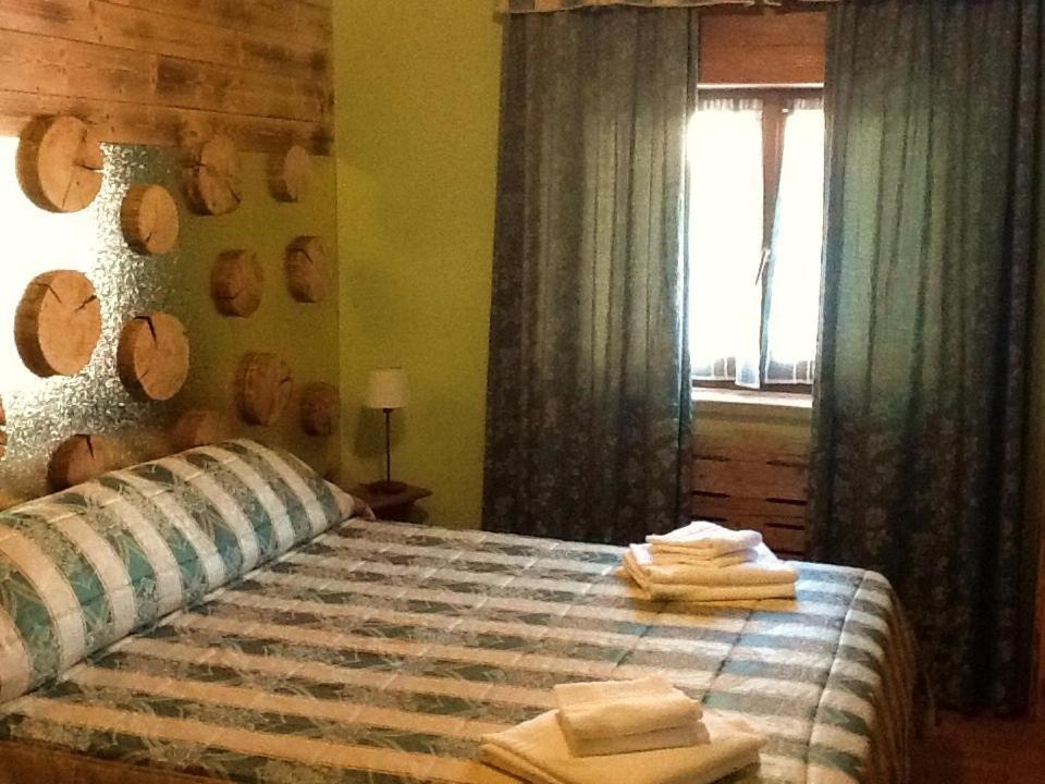 Hotel Assietta à Oulx Extérieur photo