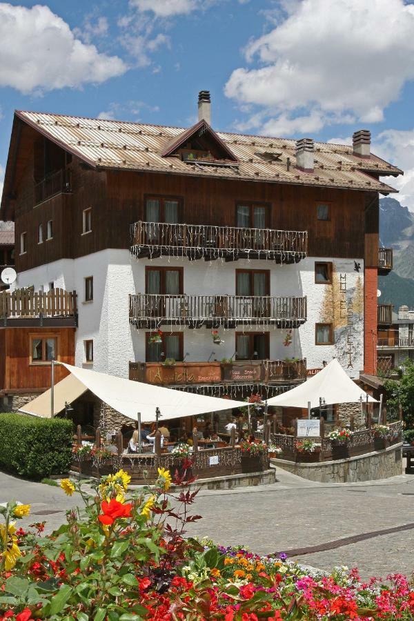 Hotel Assietta à Oulx Extérieur photo